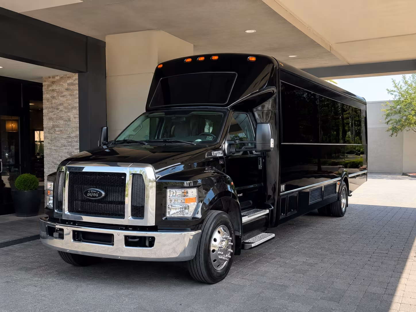 Chandler Birthday, Sweet 16, & Quinceañera Transportation group transportation