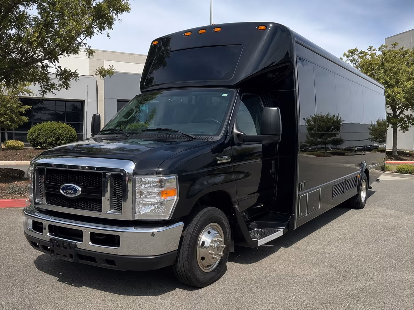 Chandler Sporting Event Transportation onboard seating
